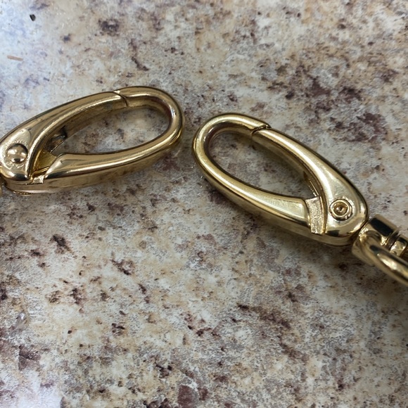 Vintage acrylic and gold purse strap - Picture 4 of 4